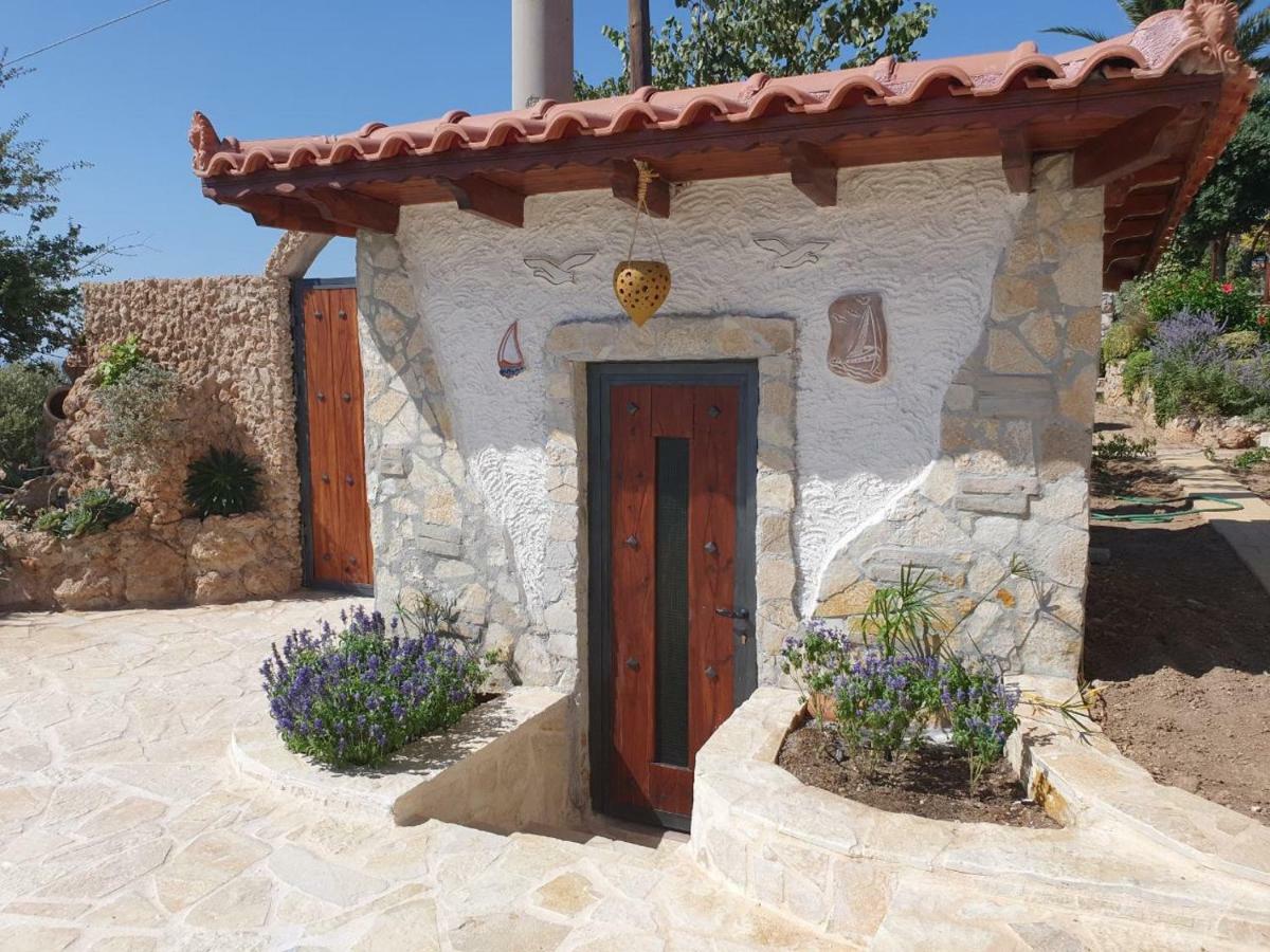 Nadia'S Traditional Greek House 아나비소스 외부 사진